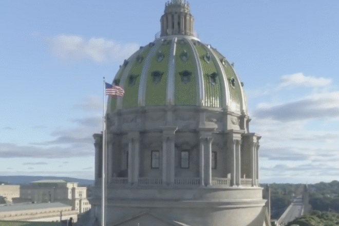 As the Midterm Heats Up, Democrats Look to End 32-year Statehouse Drought